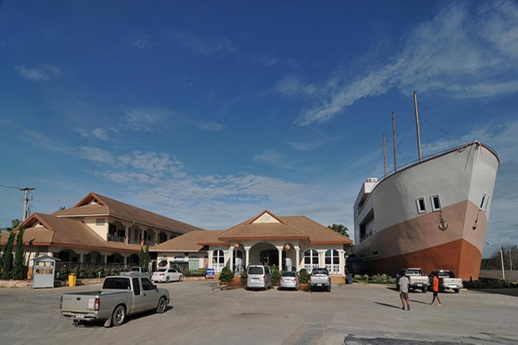 סוראט תאני The O Valley Boutique Hotel מראה חיצוני תמונה